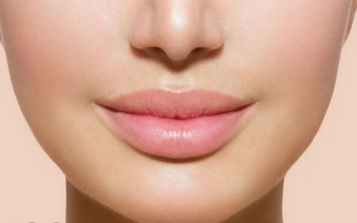 راز داشتن لب‌هایی زیبا با رژیم غذایی خوب و مرطوب نگه داشتن آن‌ها