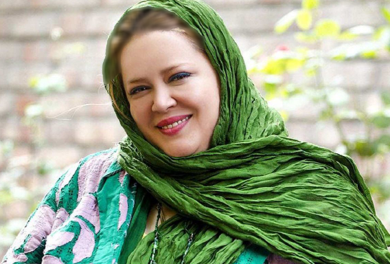 غوغای ۲ سایزی بودن خانم بازیگر معروف / عکس جلف بهاره رهنما که نمی‌شناسید!