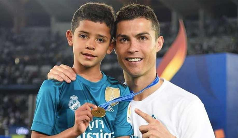 فرزندان ۱۰ ستاره مشهور فوتبال که راه پدرشان را ادامه داده اند