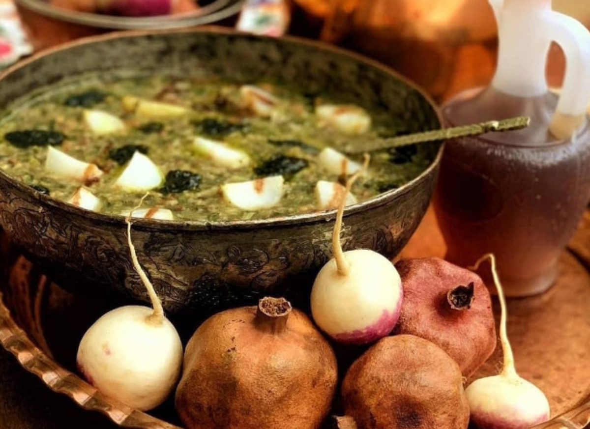 این آش اصیل یزدی با لب و دهنت بازی میکنه