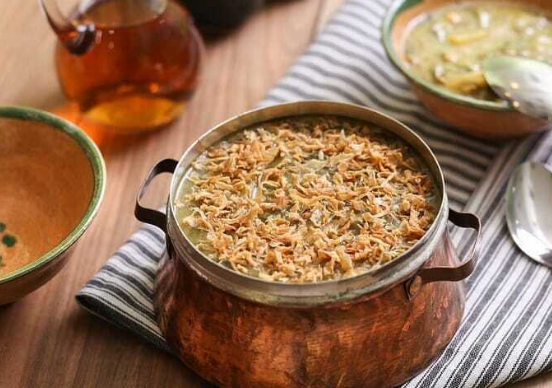 این آش اصیل یزدی با لب و دهنت بازی میکنه