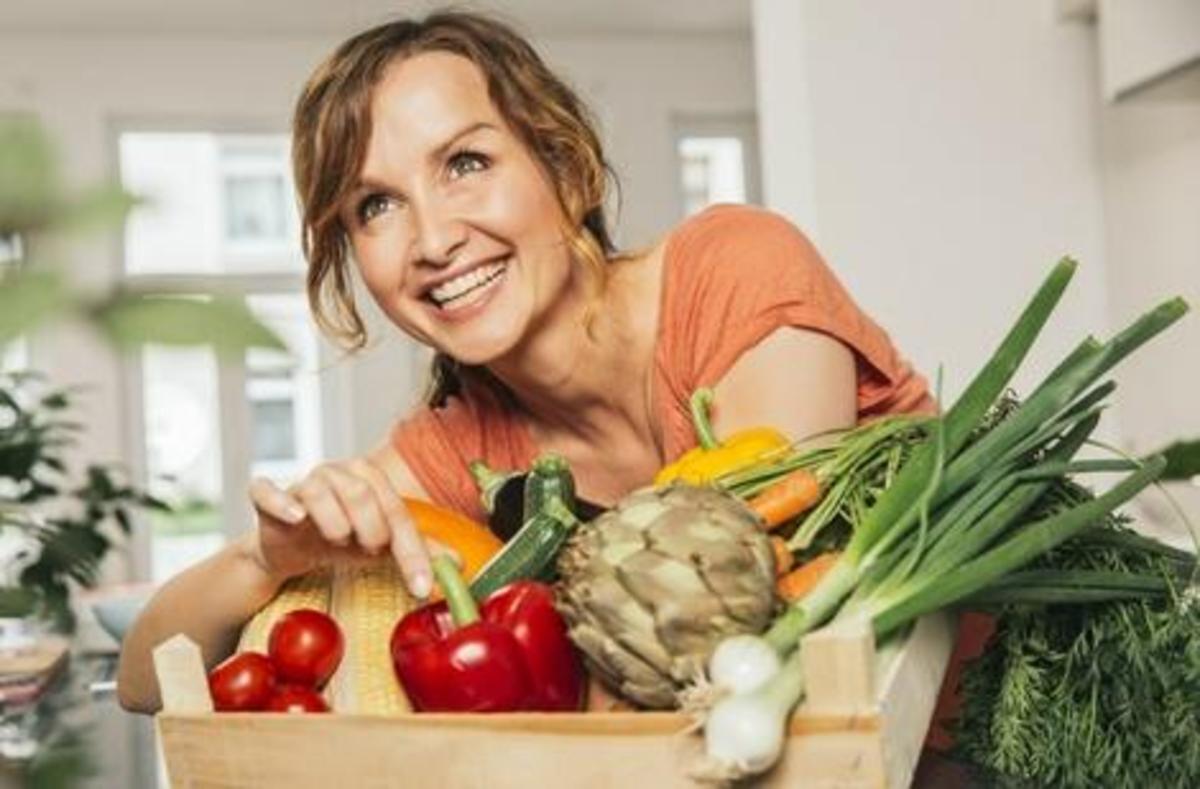 چگونه می‌توانیم مصرف مواد قندی و چربی را کاهش دهیم؟