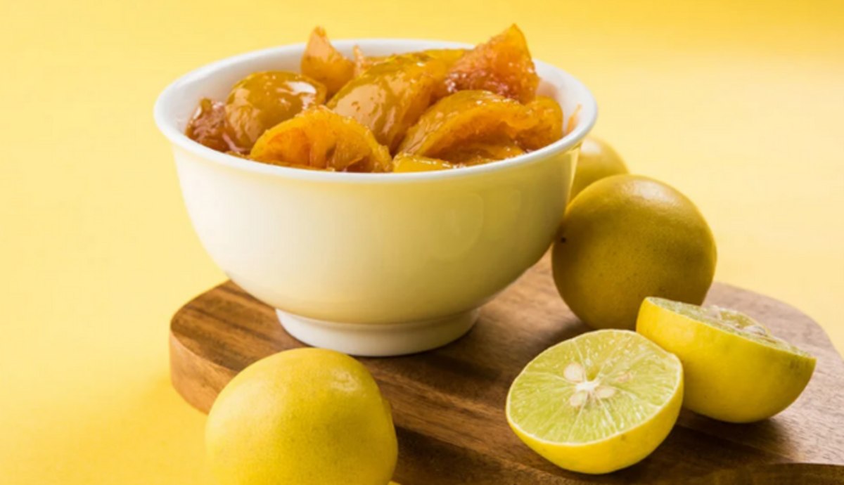 این ترشی لیمو ترش بلوچی رو نمیشه از تندی زیاد خورد!