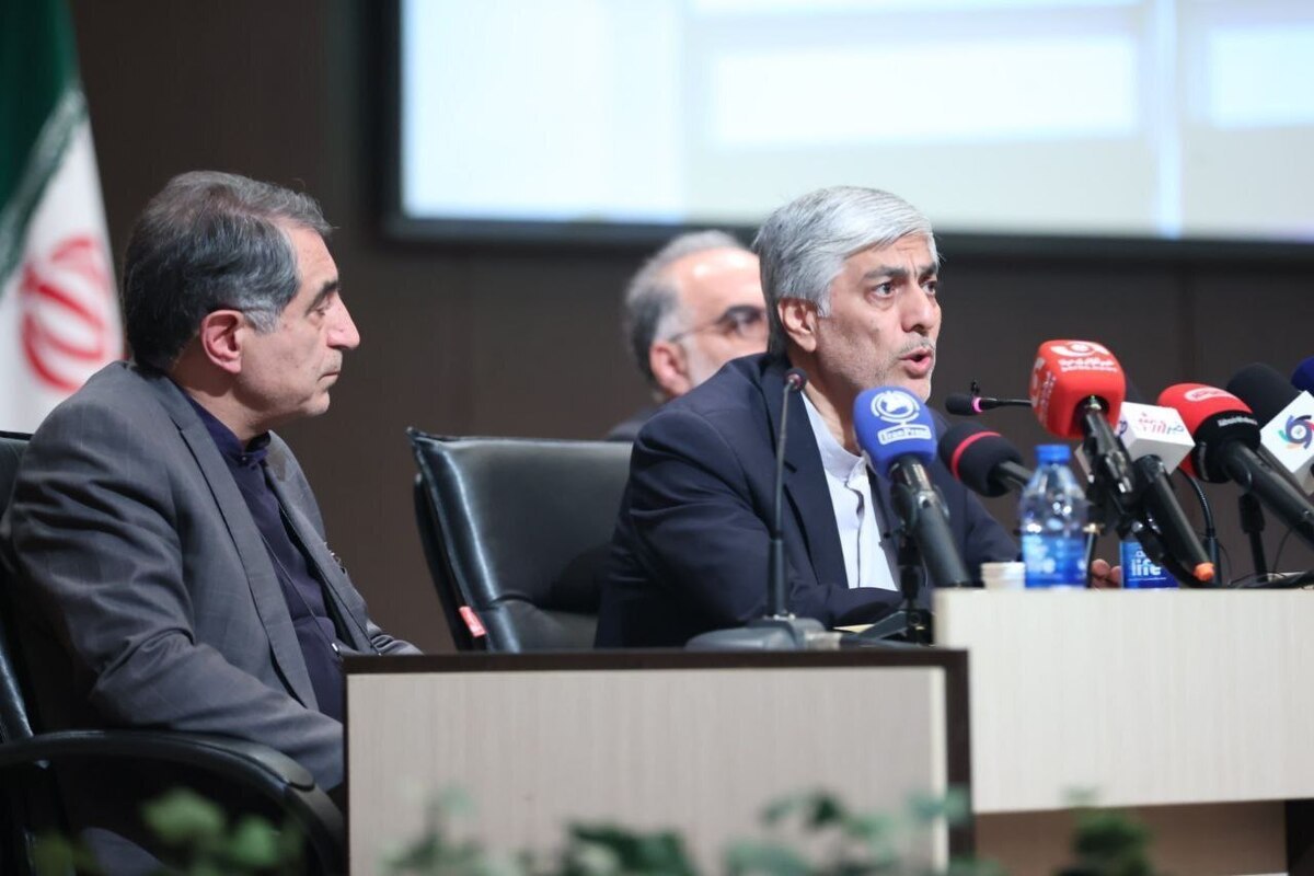 وزیر ورزش و جوانان از واگذاری سرخابی‌ها خبر داد
