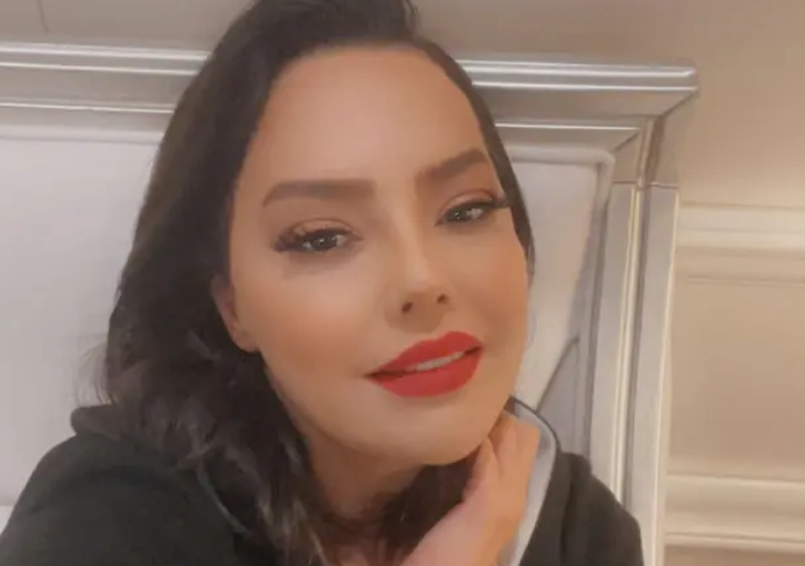 خواننده مشهور ترکی هم پلاستیکی شد