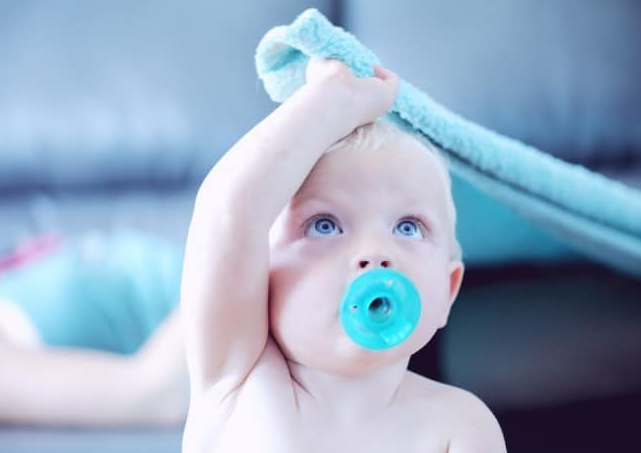 با نوزاد بدخوابم چیکار کنم؟