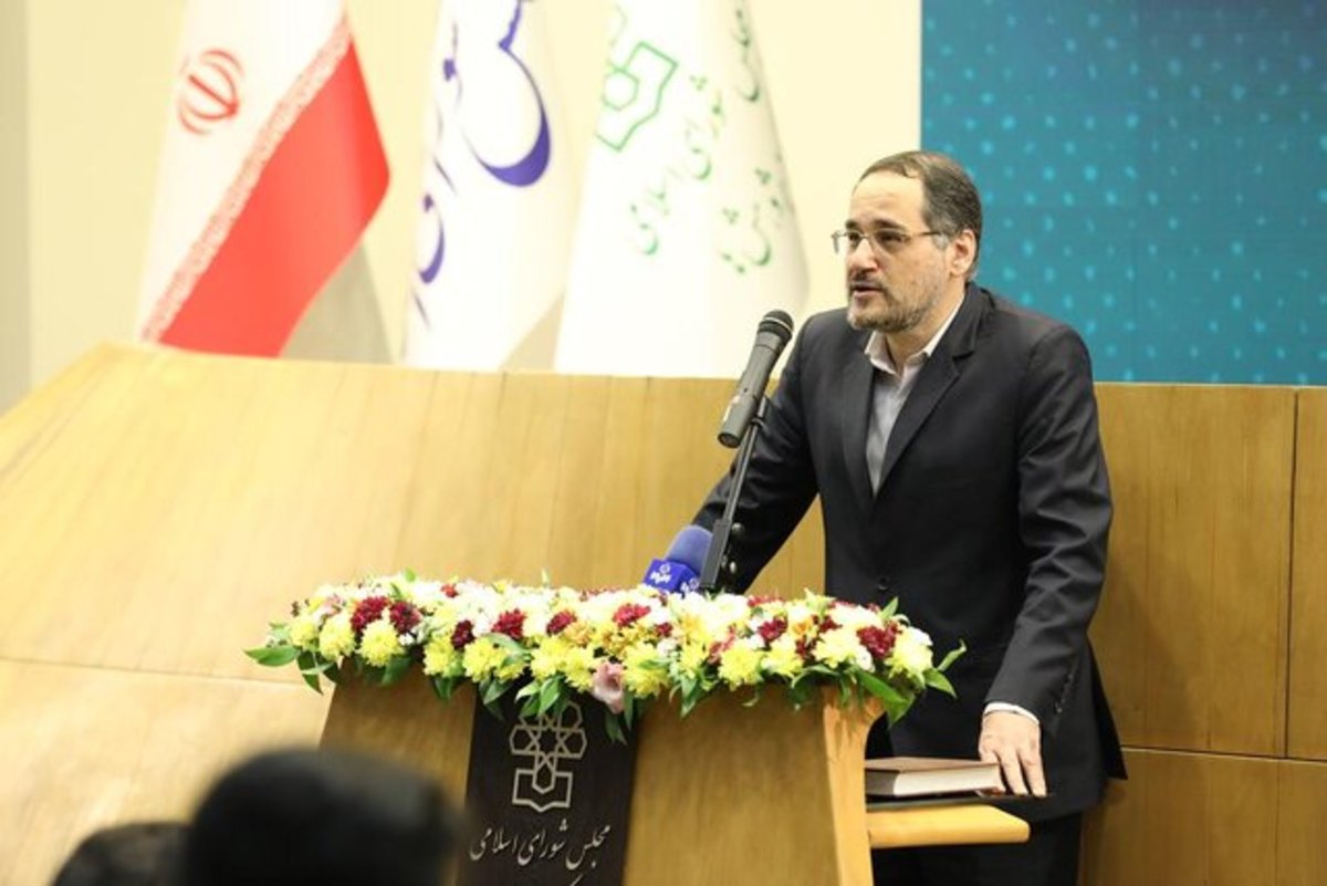 نگاهداری: مرکز پژوهش‌ها ۲۰۲ گلوگاه فساد را شناسایی کرده است