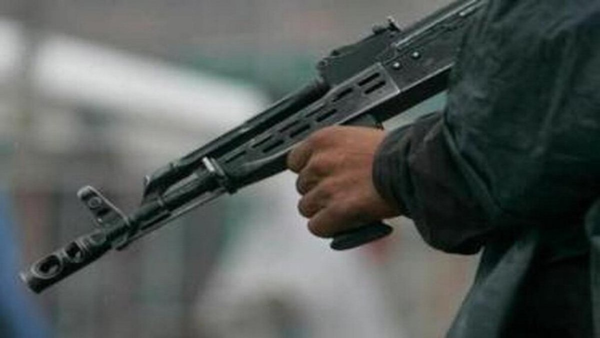 دستبند قانون در دستان ۳ راهزن مسلح