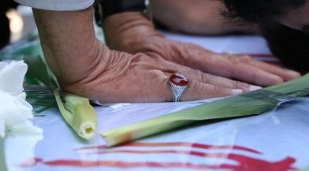 پدر شهیدان «مالک فارسانی» آسمانی شد