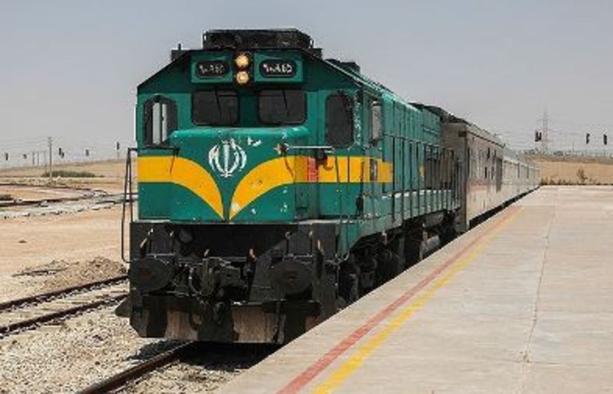 آغاز پیش‌فروش بلیت قطار‌های دی ماه از ۸ آذر