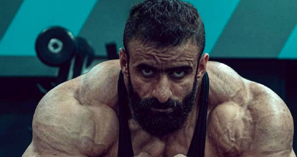 هادی چوپان با اون همه ابهت به همسرش تعظیم کرد!