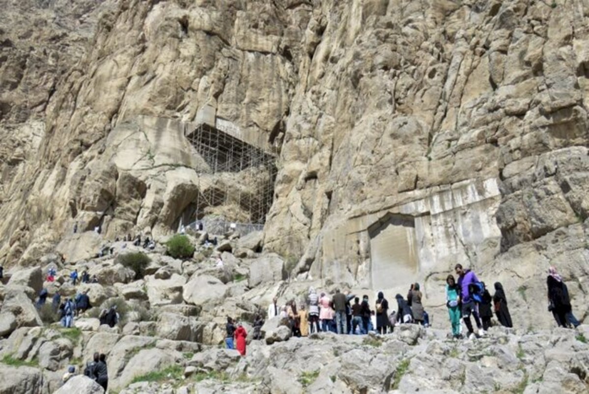 بازدید ۳۷ هزار گردشگر نوروزی از مجموعه جهانی بیستون