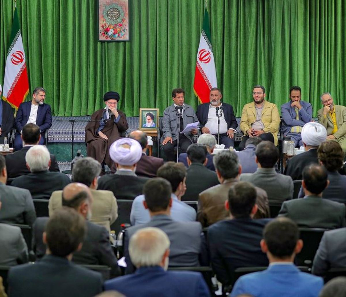 اوج همدلی ادیبانه در نشست ۵ ساعته