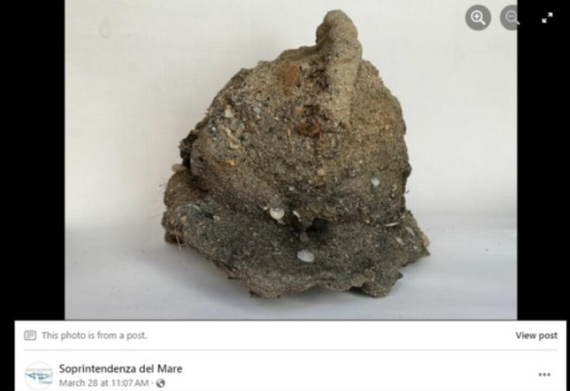 کشف قطعه‌ای از تجهیزات جنگی باستانی در کف دریا
