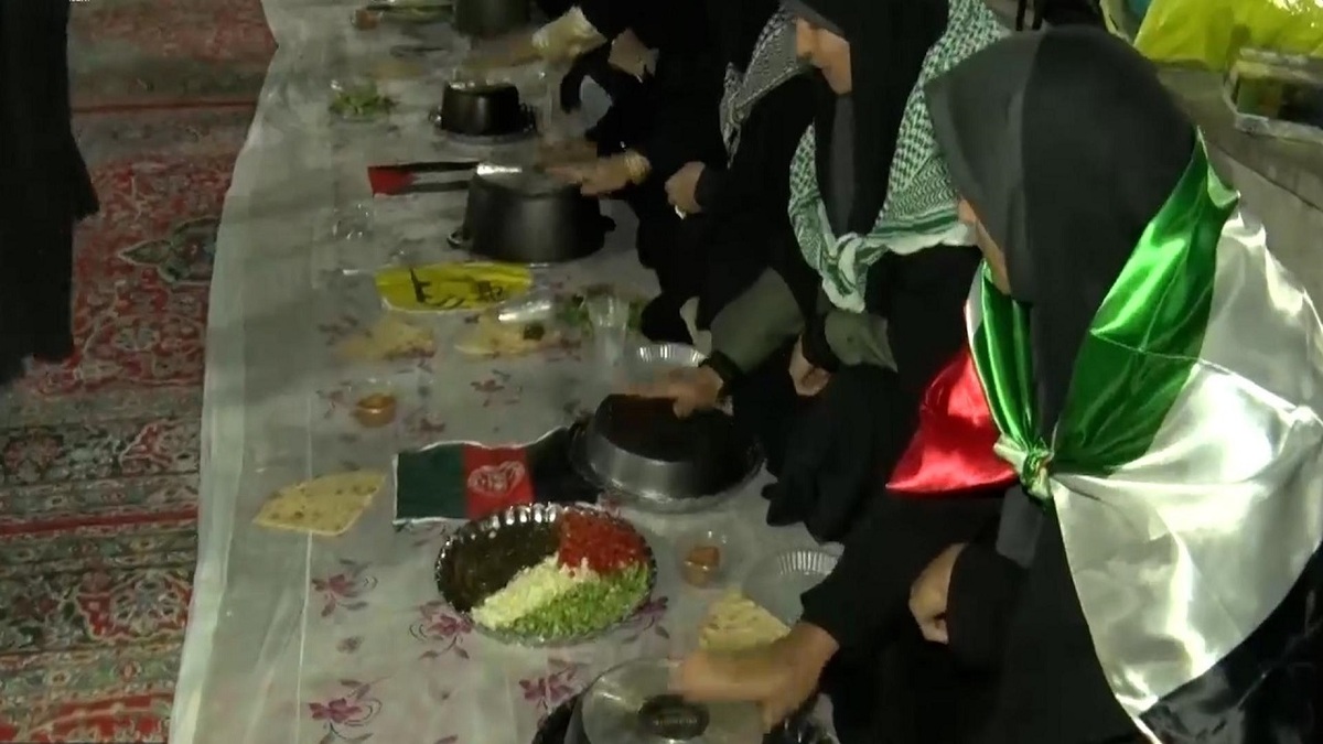 حمایت بانوان اصفهانی از آرمان قدس با پویش پخت مقلوبه