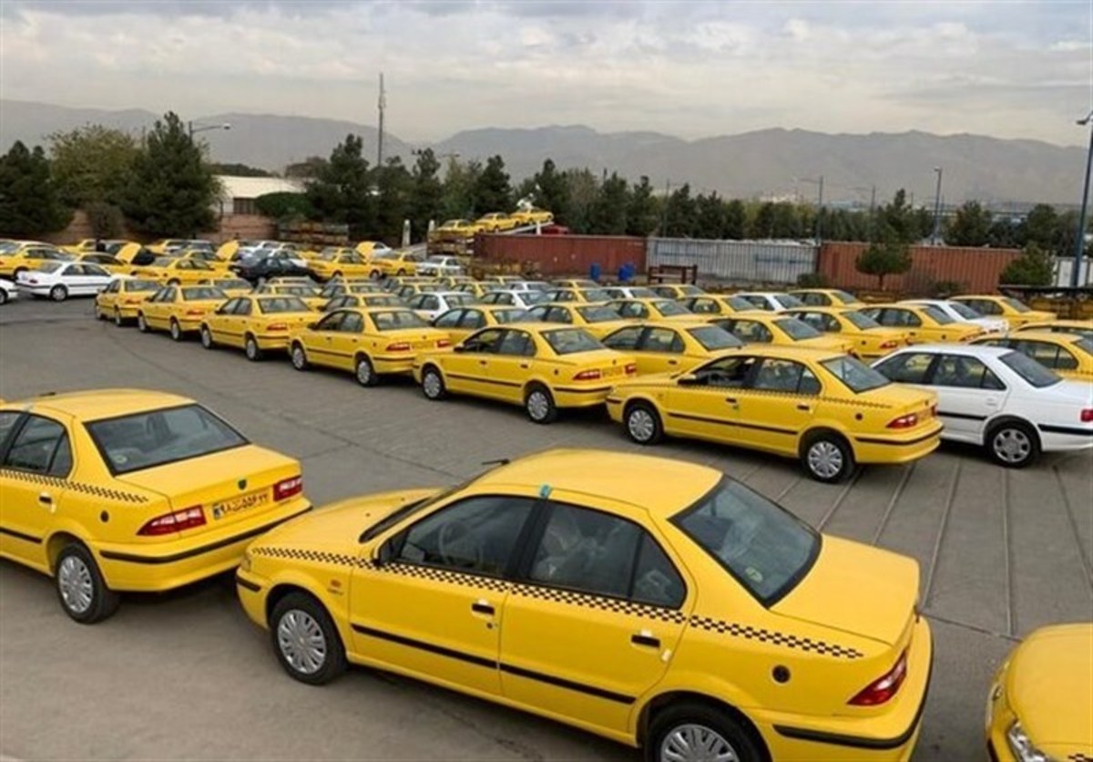 خدمات‌رسانی رایگان ۵۰۰ دستگاه تاکسی به نمازگزاران عید فطر