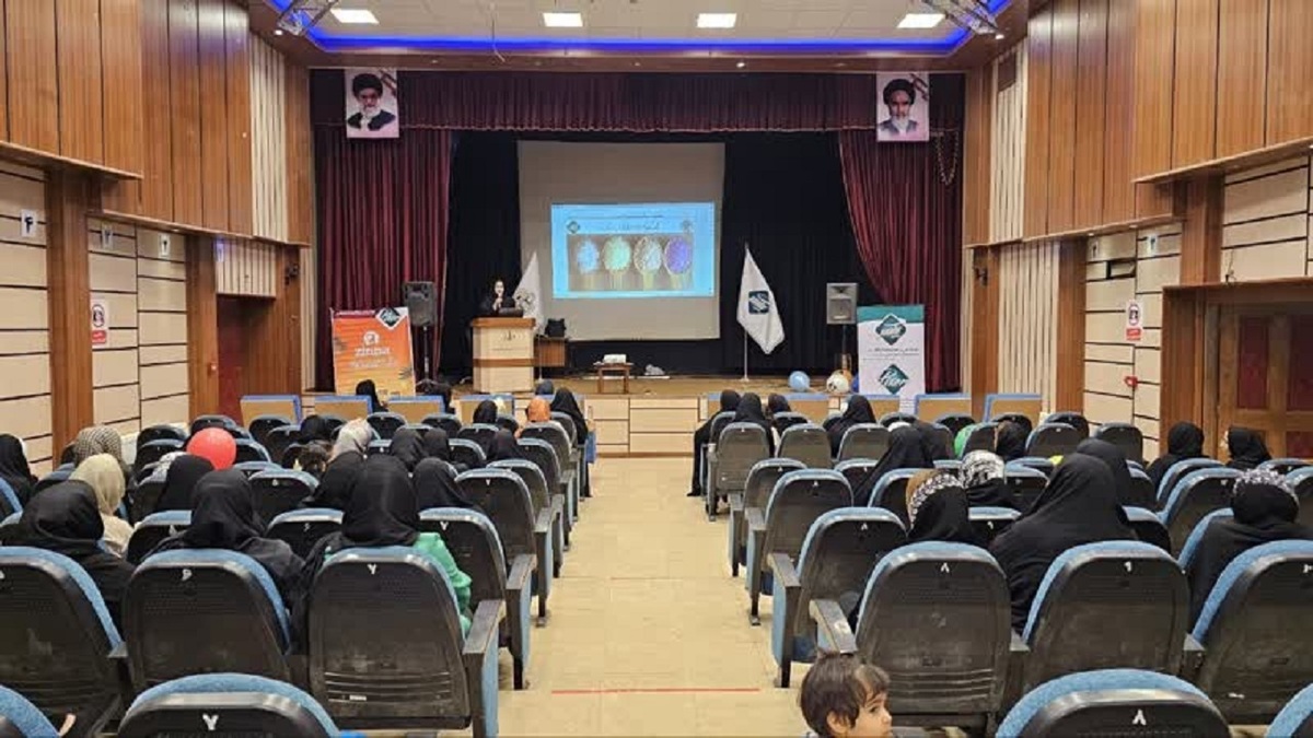 برگزاری همایش همگانی سبک زندگی سالم در بافق