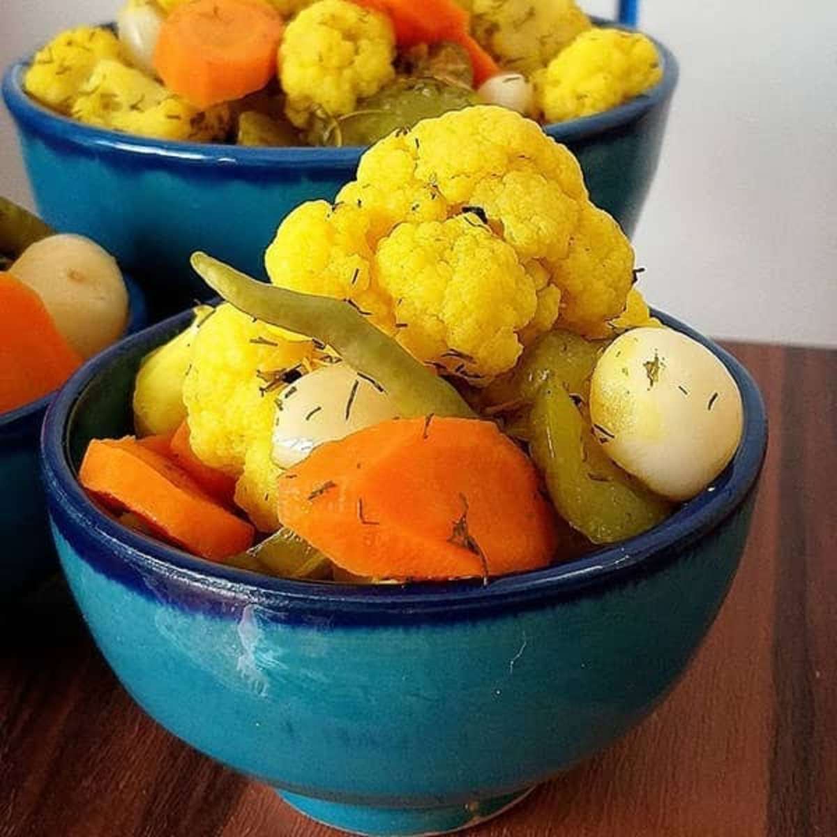 اگر در تلاش برای برگزاری مهمانی خاص هستید این ترشی محشر را درست کنید