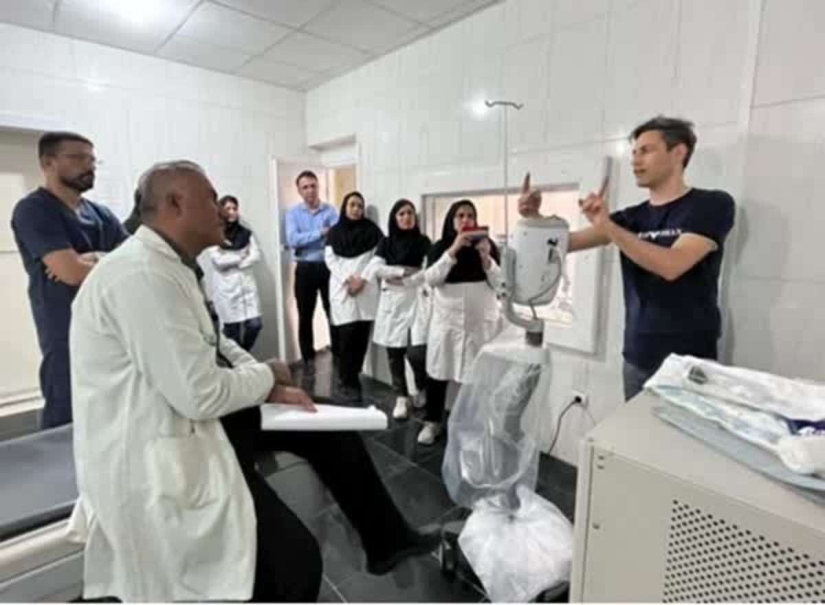 نصب یک دستگاه مهم درمانی در پارسیان