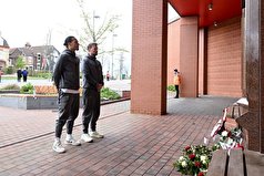 یورگن کلوپ و قرمزها به محل یادبود ۹۷ نفر تراژدی هیلزبورو رفتند + عکس