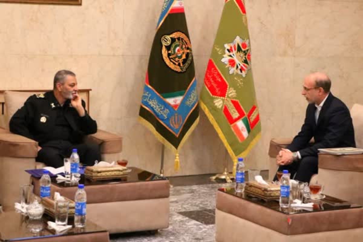 دیدار مدیر عامل سازمان اتکا با فرمانده کل ارتش