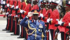 فرمانده ارتش کنیا و ۹ افسر عالی رتبه در سقوط بالگرد کشته شدند