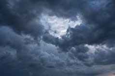 هوای اردبیل ابری توام با رگبار باران پیش‌بینی می‌شود