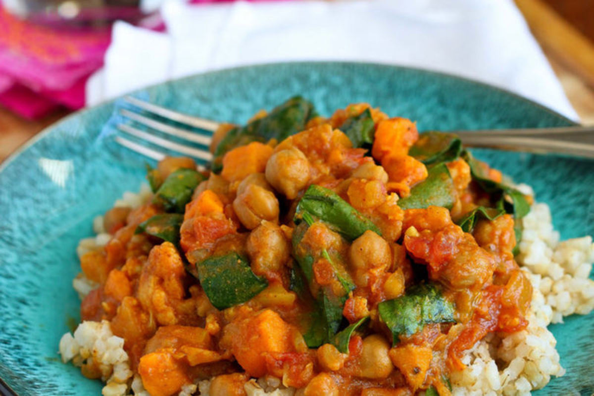 خورشت نخود یک غذای عالی وخوشمزه