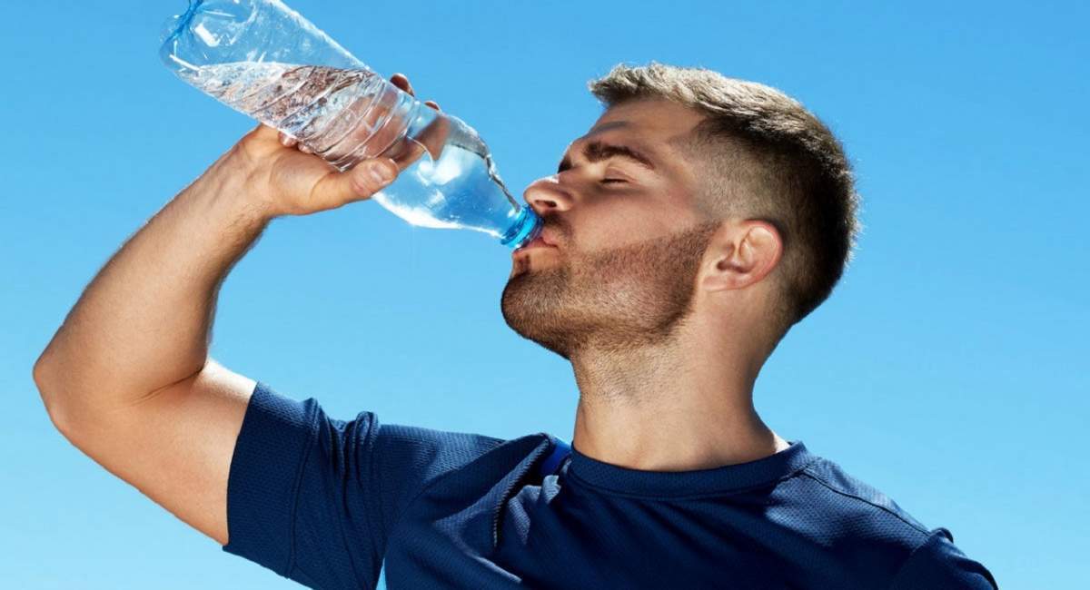 چقدر و چطور آب بنوشیم؟