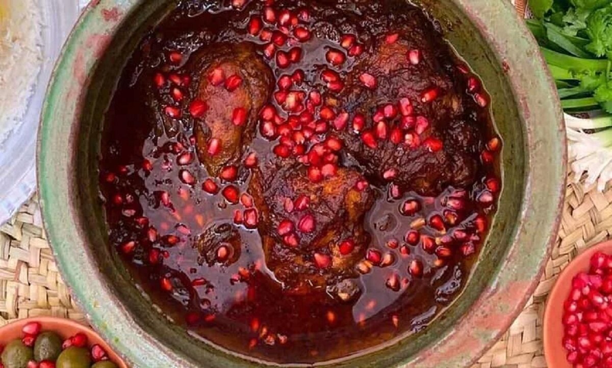 طبخ خورشت بادمجان با انار محشر میشه/امتحان کنید!