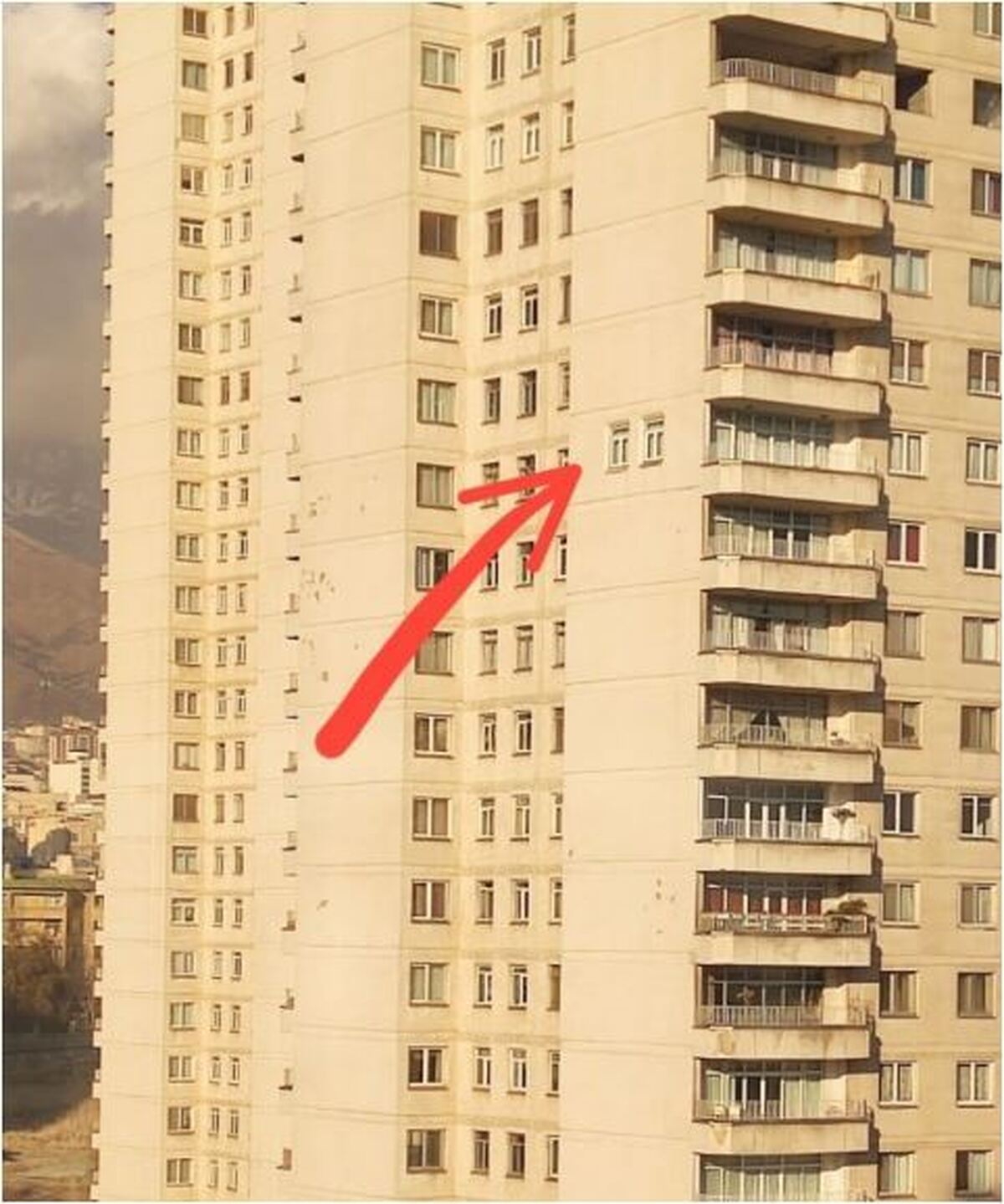 دستکاری شهروند تهرانی در معماری خانه‌های شهرک غرب