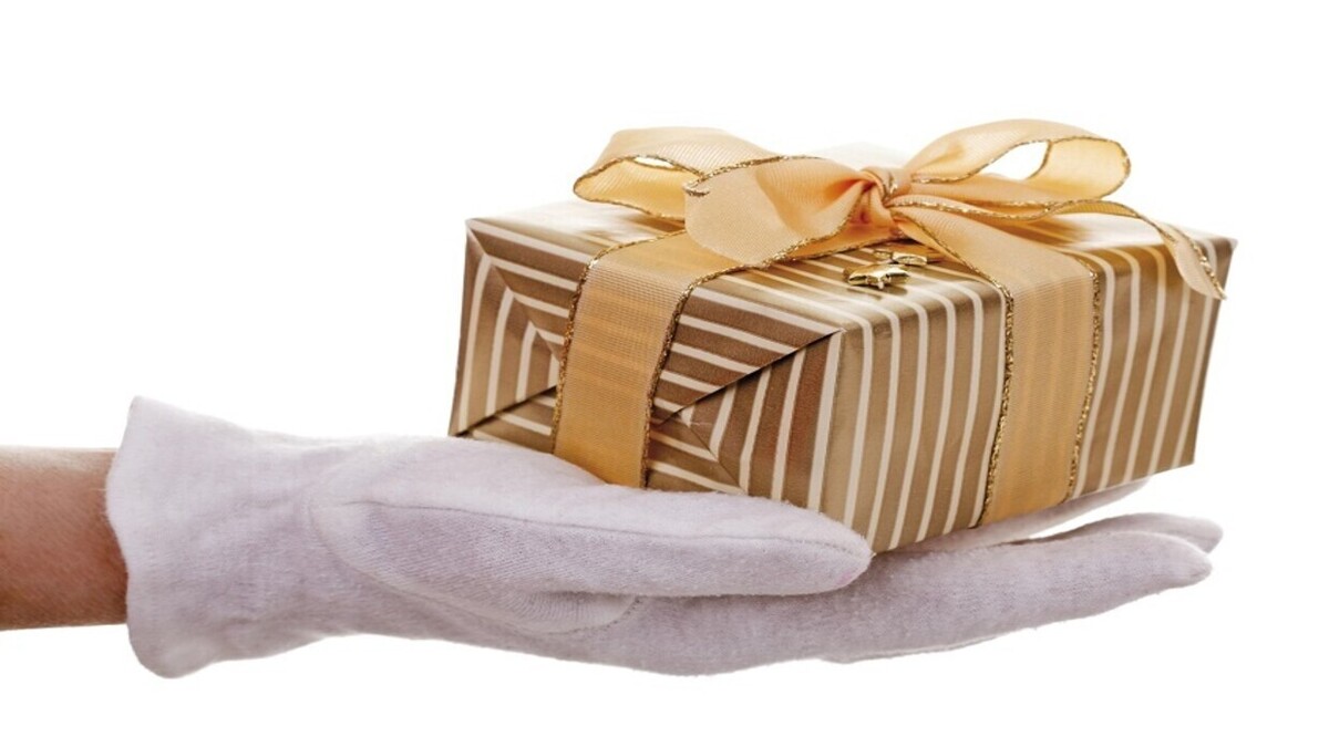 هدیه، یک ضرورت یا آیین؟
