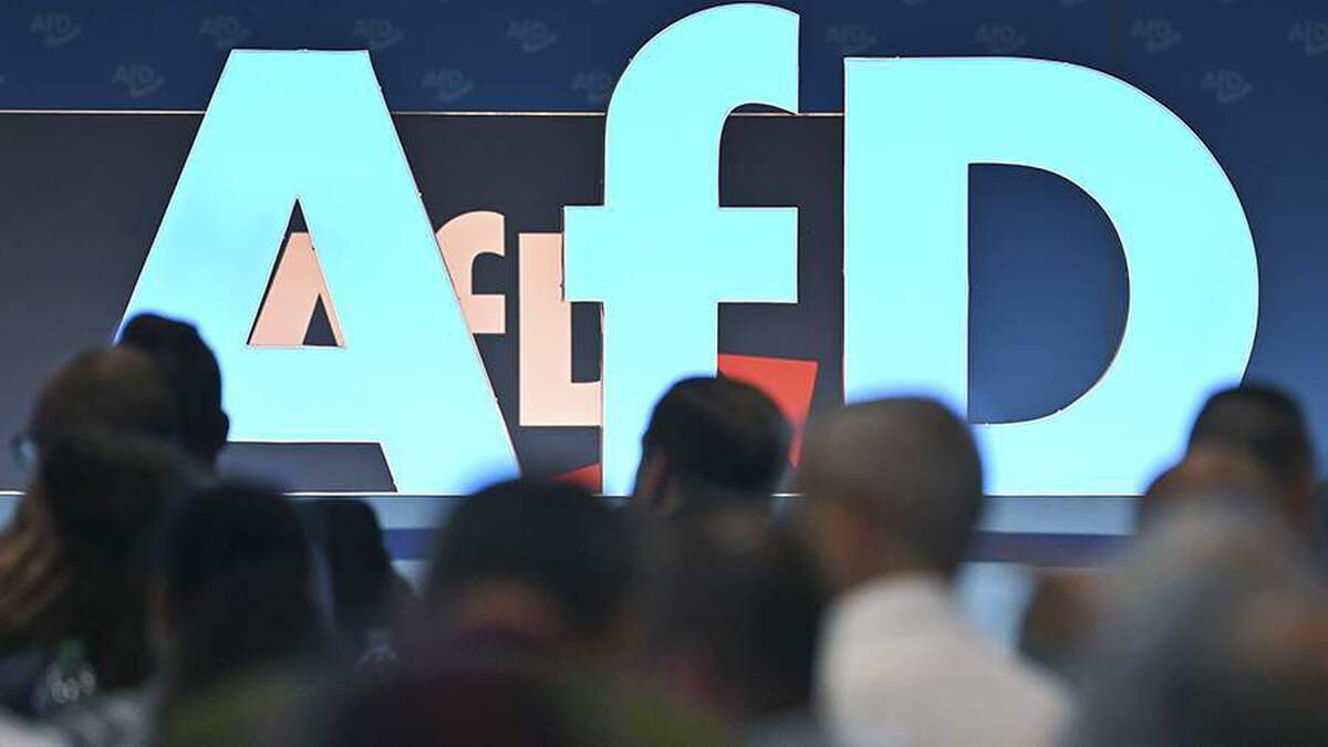 ماسک پیروزی حزب AfD در انتخابات آتی آلمان را پیش بینی کرد