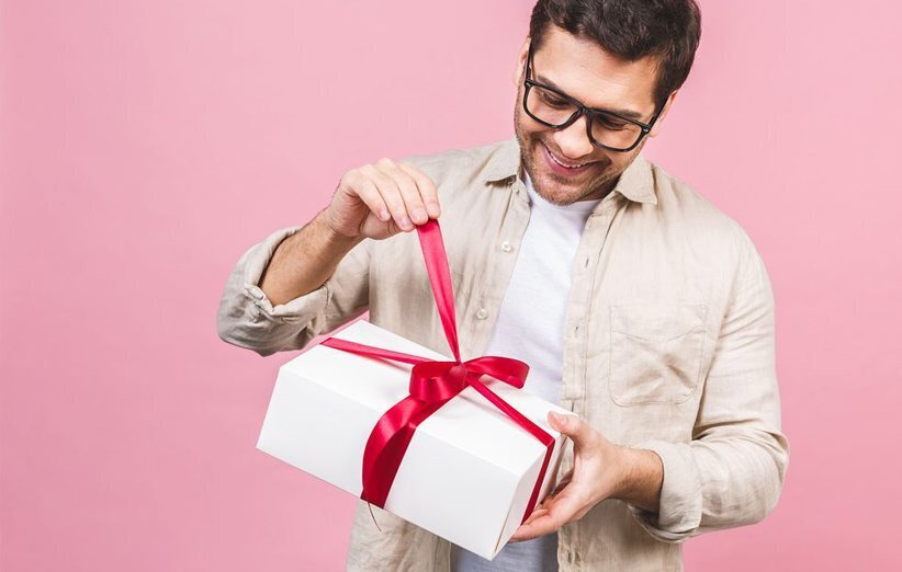 روز مرد رو با این کادو‌ها برای همسرت رویایی کن!