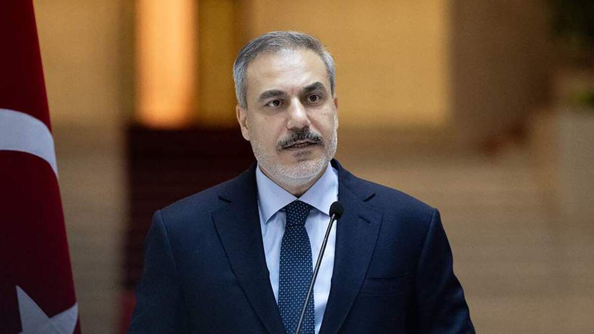 وزیر خارجه ترکیه از لزوم آتش بس فوری در اوکراین خبر داد