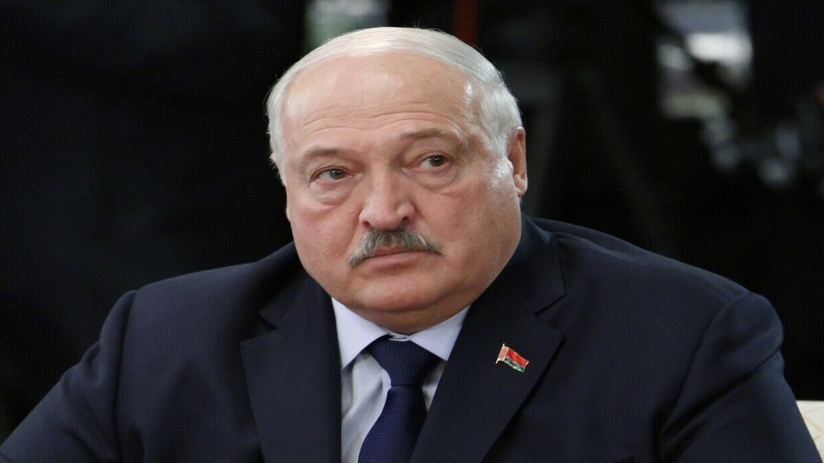 لوکاشنکو از مخالفان خواست تا به بلاروس بیایند و در انتخابات شرکت کنند