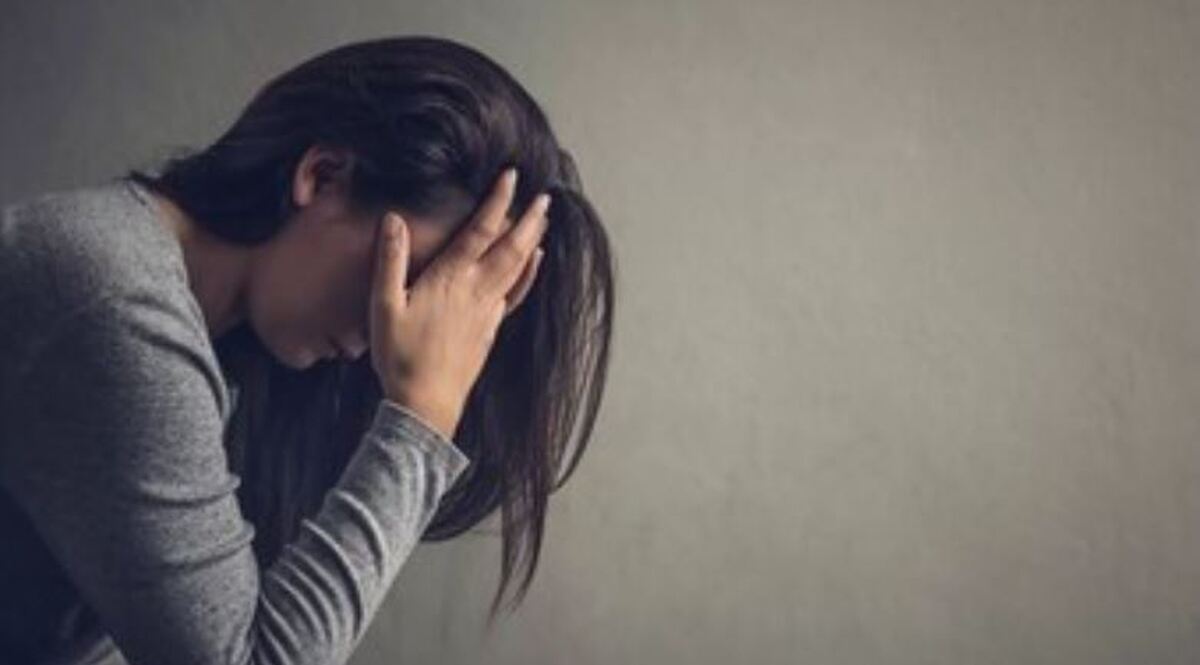 دیگر در برخورد با فرد افسرده از این جمله کلیشه‌ای و اشتباه استفاده نکنید