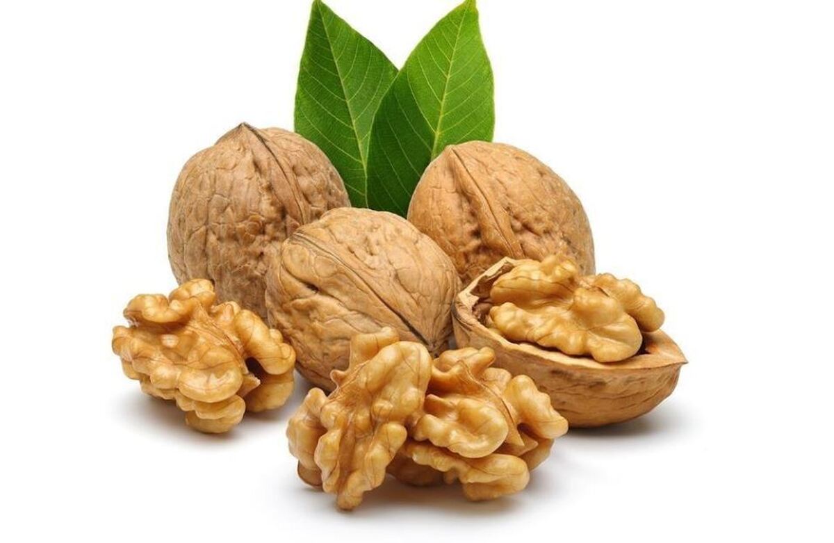 بیمارانی که کبد چرب دارند گردو بخورند یا نه؟