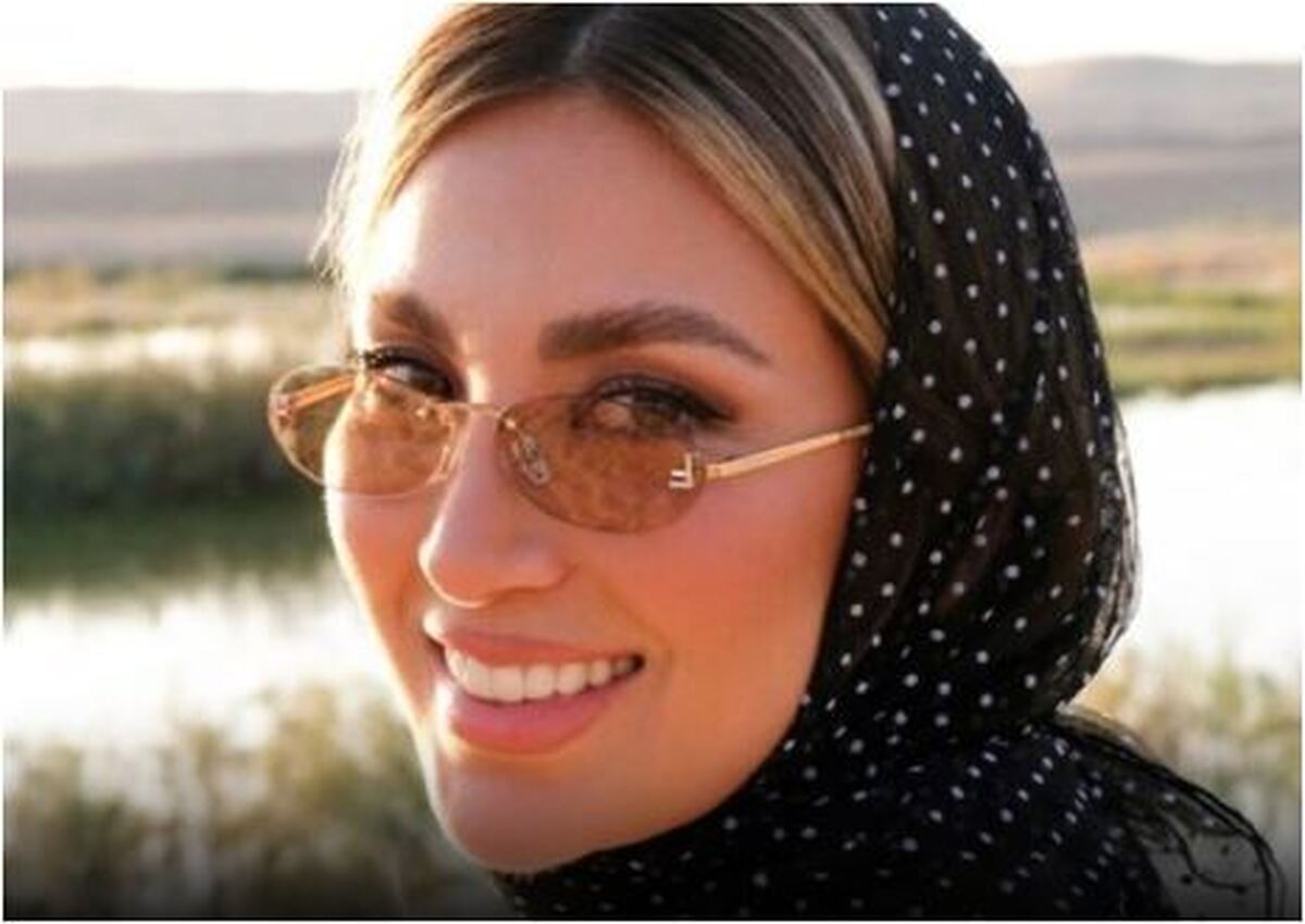 سوگواری مینا مختاری به یاد مسافران هواپیمای اوکراینی
