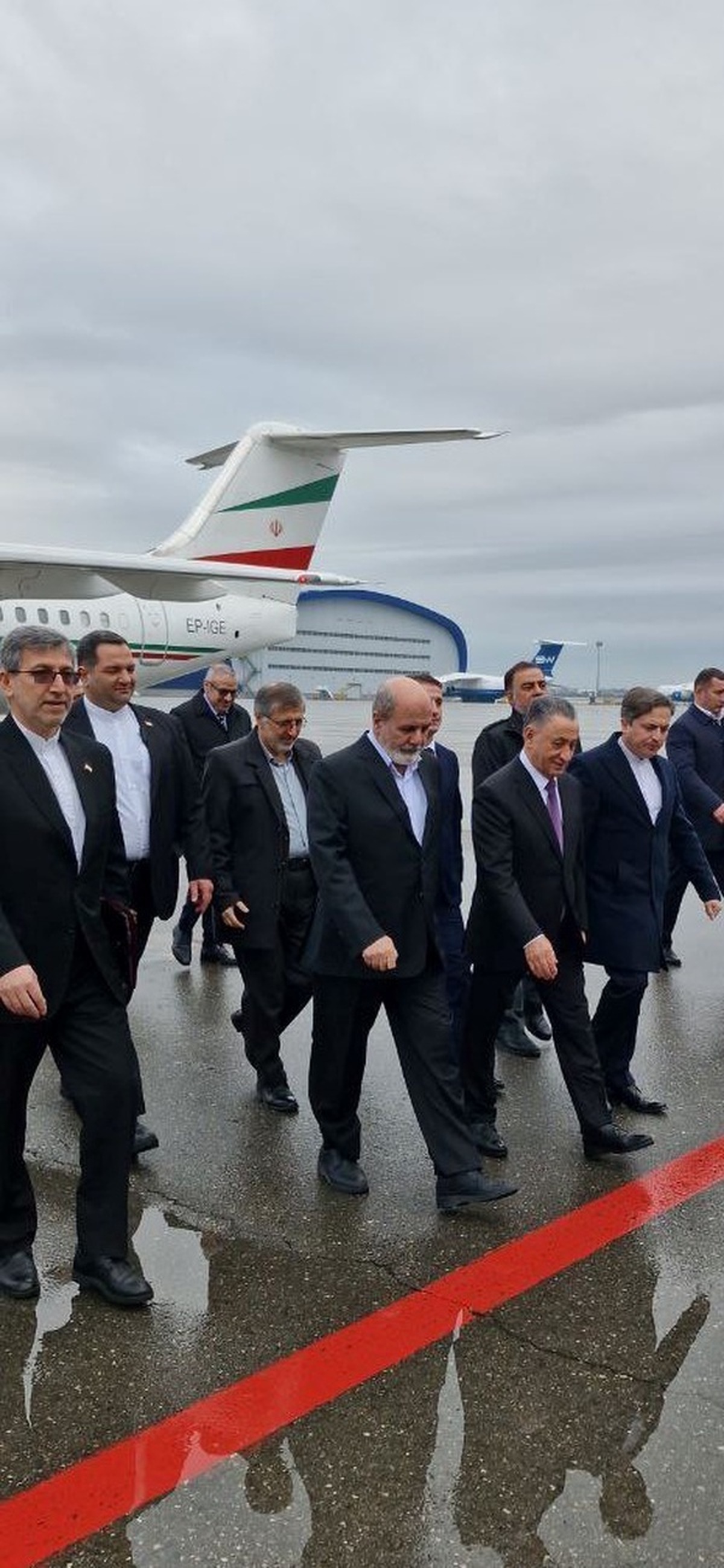 احمدیان به باکو رفت؛ ایروان مقصد بعدی