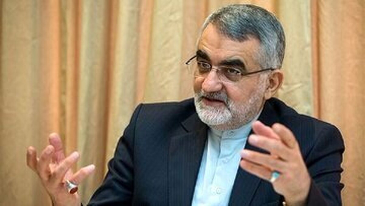 تصمیم مجمع تصمیمی است که به نفع مردم وصلاح کشور است