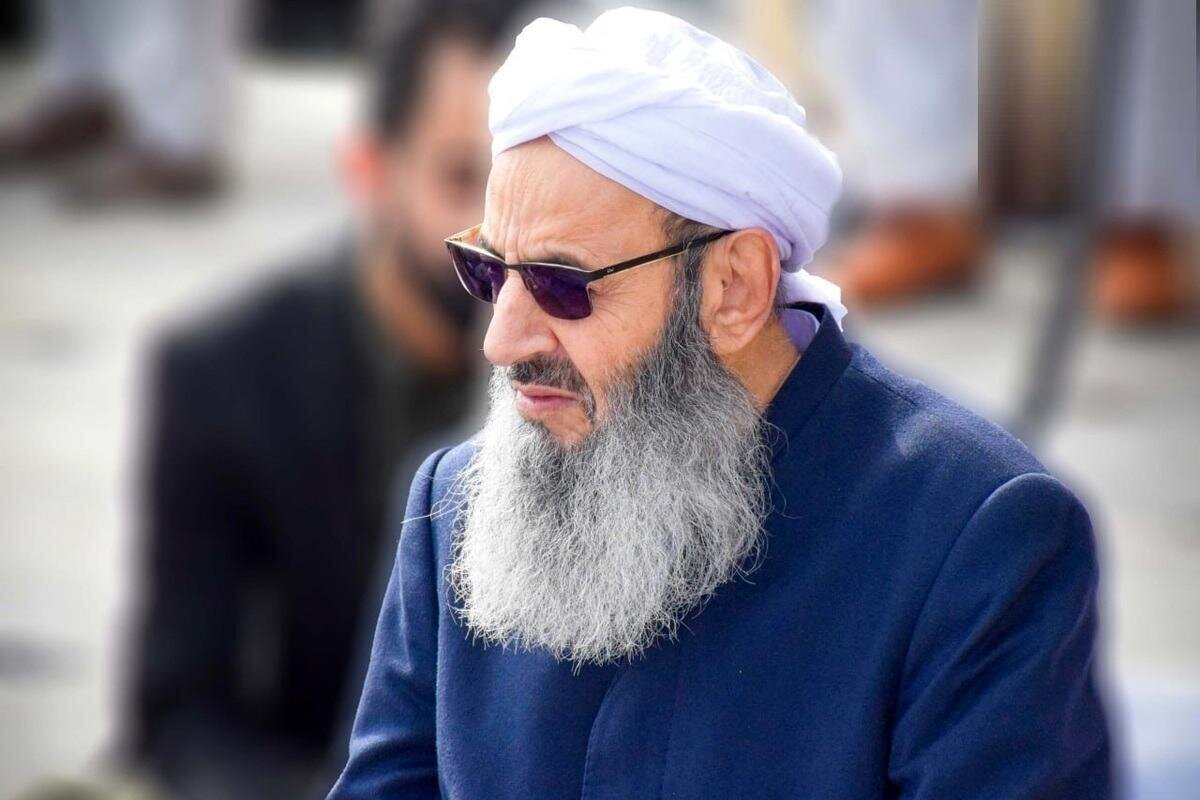 مولوی عبدالحمید از مداح جنجالی گذشت
