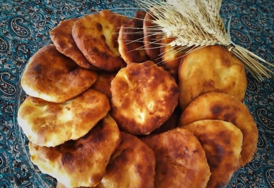 طرز تهیه توتک محلی؛ سوغات قدیمی کرج، لواسان و دماوند
