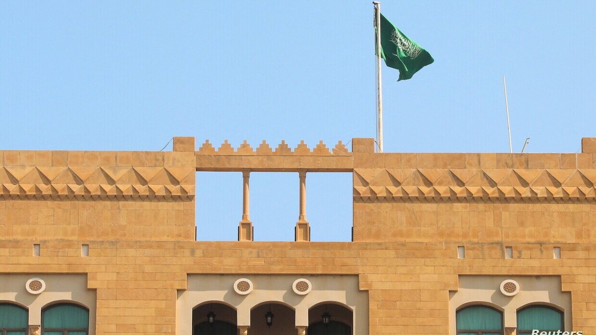 لبنان| حمله به افسران امنیتی سفارت عربستان سعودی در بیروت
