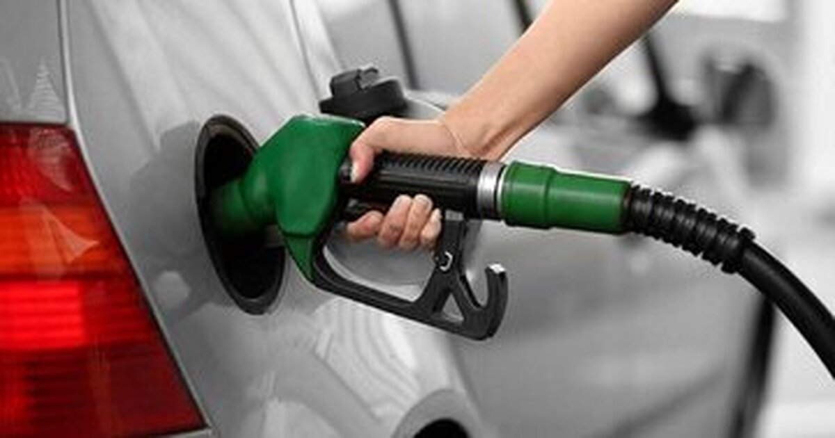 تعداد ارقام روی نمایشگر‌های پمپ بنزین تغییر می‌کند