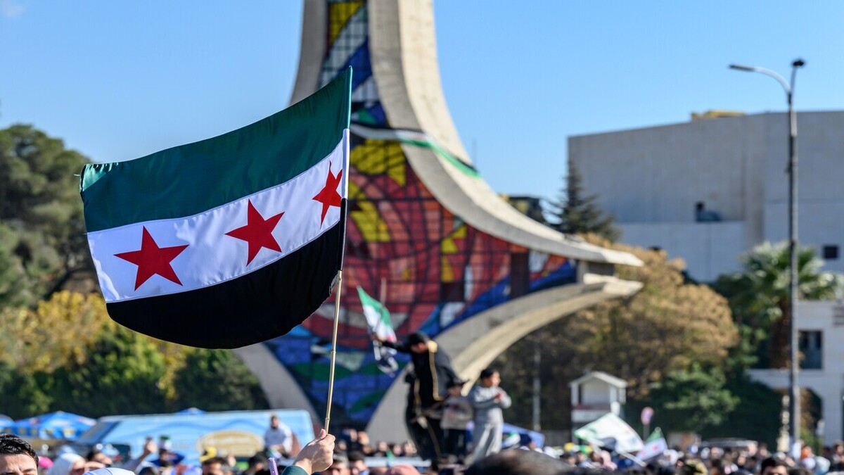 سفارت آمریکا در دمشق: مقامات آمریکایی بار دیگر با مقامات موقت در دمشق تماس گرفتند