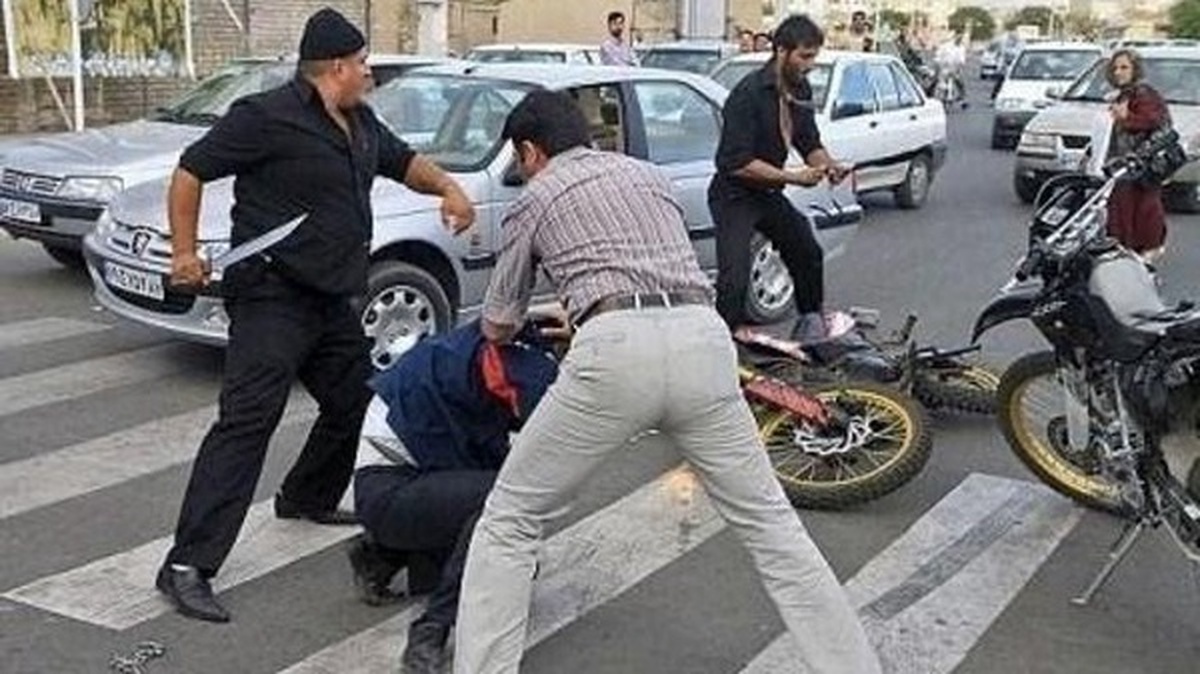 قطع عضو یک شهروند در درگیری اراذل شمشیر به‌دست در تهرانسر