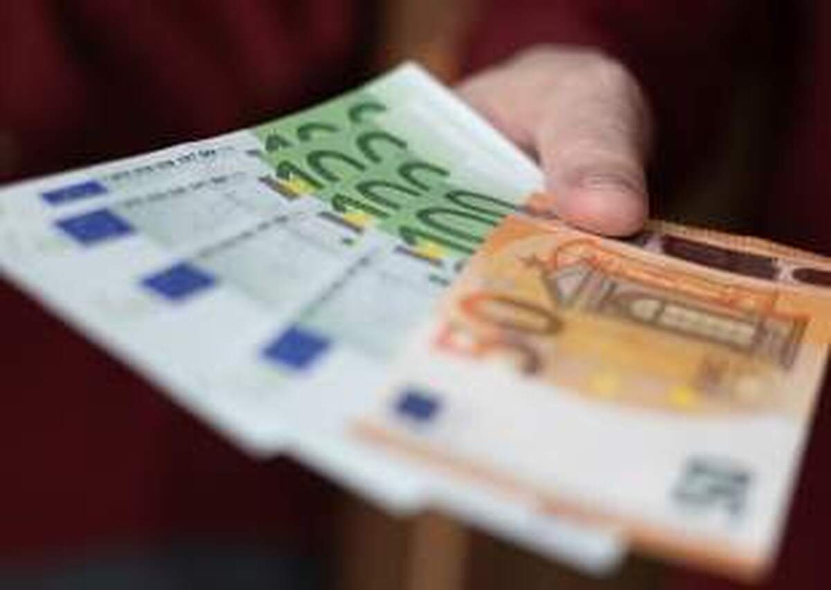 دودیک به خسارات مالی هنگفت اروپا در درگیری در اوکراین اشاره کرد
