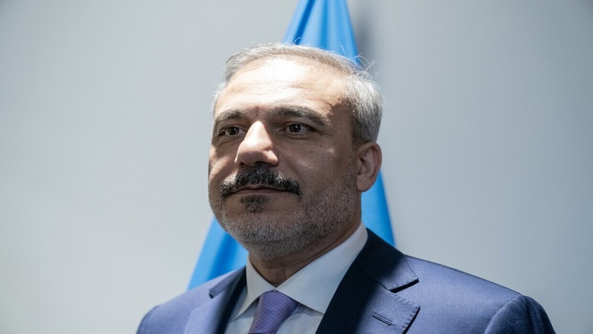 وزیر امور خارجه ترکیه به پرسش در مورد استقرار احتمالی نیرو‌های آمریکایی و فرانسوی در شمال سوریه پاسخ داد