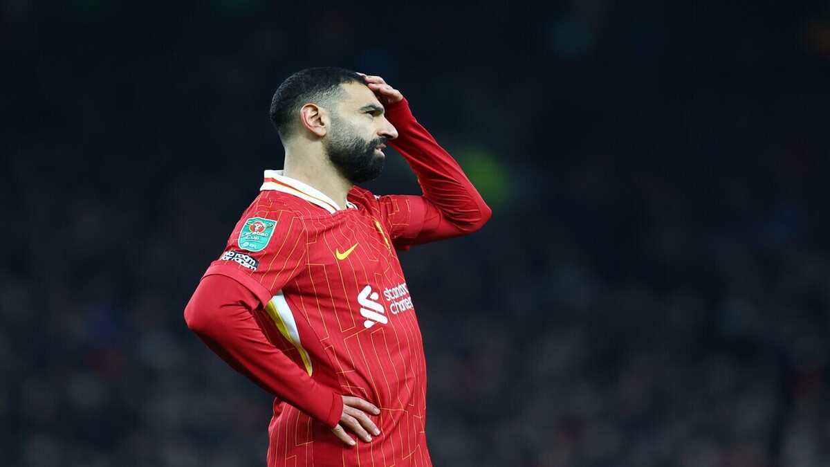 چرا محمد صلاح بازی لیورپول مقابل آکرینگتون استنلی را از دست داد؟